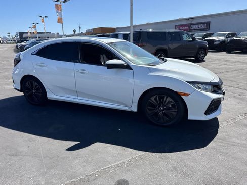 Used 2019 Honda Civic EX image 11