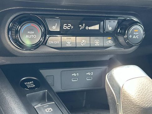 New 2026 Nissan Kicks SV w/ Cold Weather Package FWD image 29