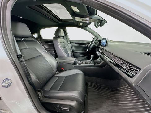 Used 2022 Honda Civic Sport Touring image 29