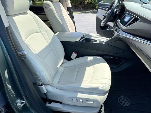 Certified 2023 Buick Enclave Essence w/ Experience Buick Package FWD image 27