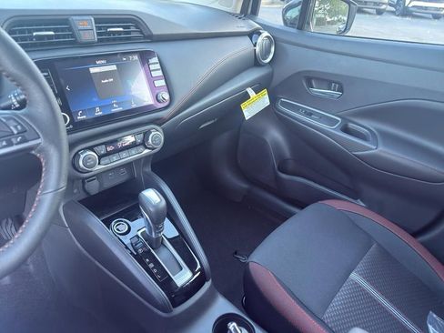 New 2025 Nissan Versa SR image 23