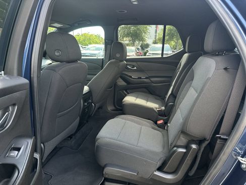 Used 2023 Chevrolet Traverse LT AWD/4WD image 31