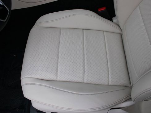 Used 2026 Mercedes-Benz GLE 350 4MATIC image 13
