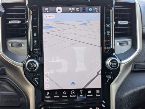 Used 2024 RAM 2500 Laramie image 22