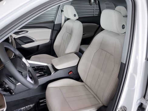 New 2026 Audi Q5 Premium Plus AWD/4WD image 8