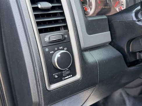 Used 2016 RAM 3500 Tradesman w/ Popular Equipment Group RWD image 26