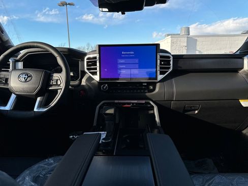 New 2025 Toyota Tundra Platinum image 11