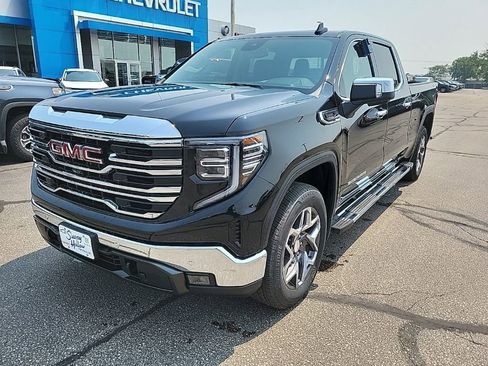 New 2026 GMC Sierra 1500 SLT w/ SLT Premium Plus Package image 2