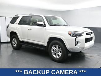 Used 2024 Toyota 4Runner SR5 video 3