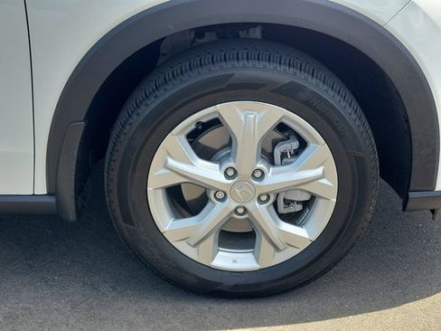Certified 2024 Honda HR-V LX image 5