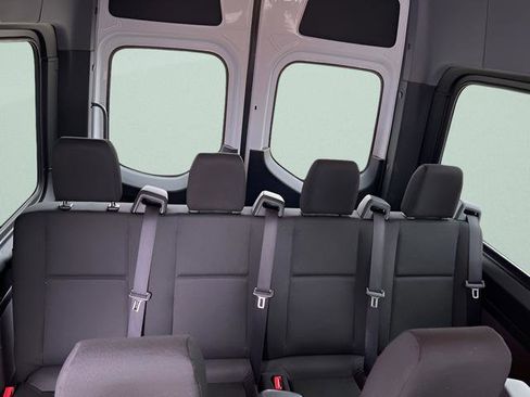 Used 2025 Mercedes-Benz Sprinter 2500 image 11