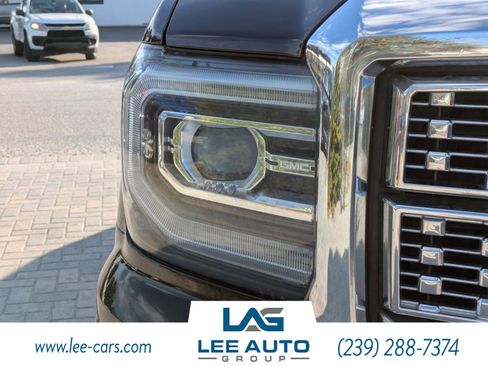 Used 2017 GMC Sierra 1500 Denali image 8