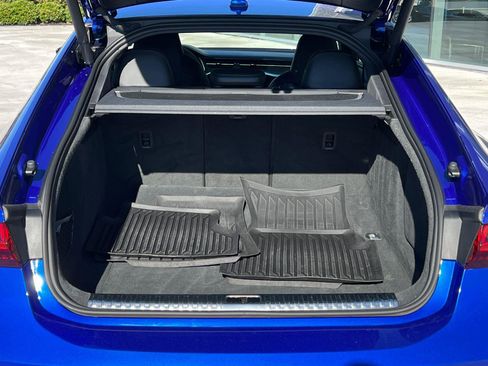 Used 2022 Audi RS 7 Sportback w/ Black Optic Package image 18