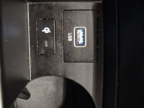 Used 2023 Hyundai Santa Fe SEL w/ Premium Package FWD image 28