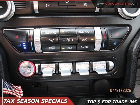 Used 2021 Ford Mustang Premium RWD image 23