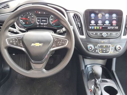 Used 2023 Chevrolet Malibu LT image 23