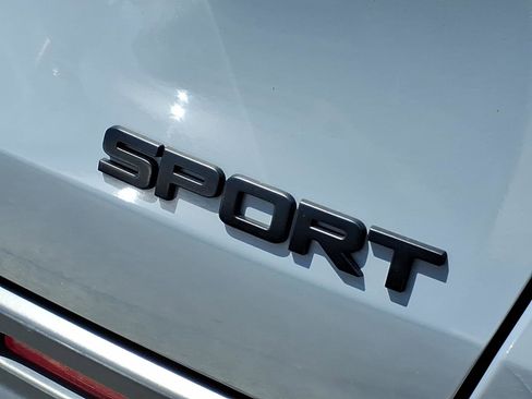 Used 2024 Honda HR-V Sport image 13