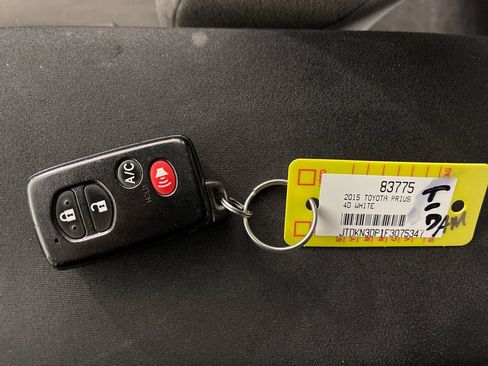Used 2015 Toyota Prius Prime Plug-In Hybrid FWD image 24
