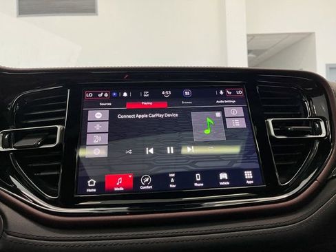 Used 2022 Dodge Durango Citadel image 23