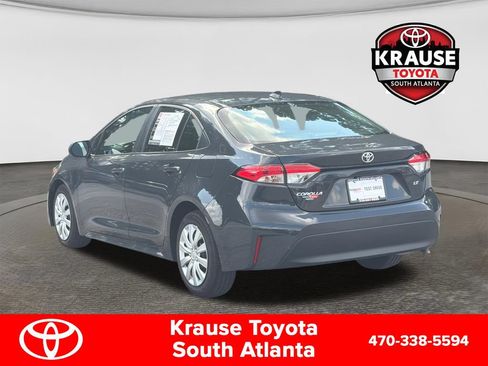 Used 2025 Toyota Corolla LE FWD image 8