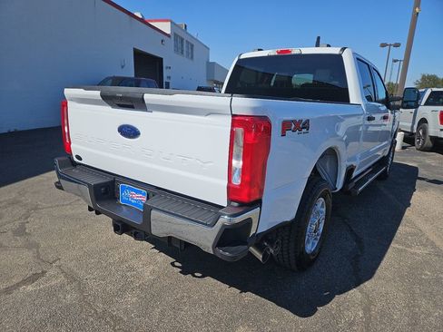 New 2026 Ford F250 XLT w/ FX4 Off-Road Package image 11