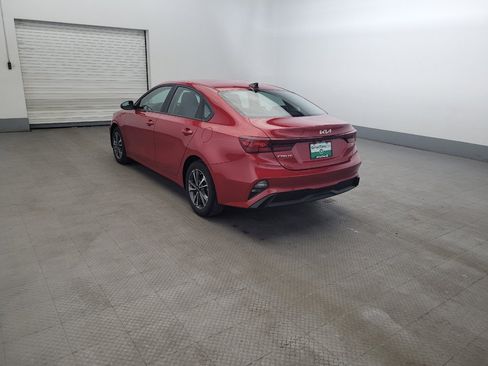 Used 2023 Kia Forte LXS w/ LXS Technology Package FWD image 5