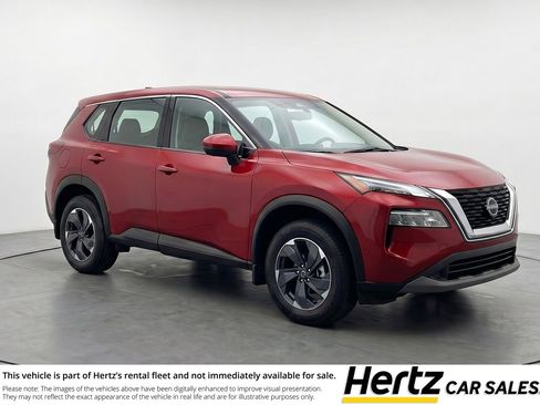 Used 2025 Nissan Rogue SV FWD image 1