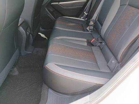 New 2025 Subaru Crosstrek 2.5i Limited w/ Popular Package #3A image 13