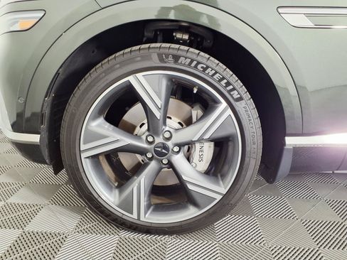 Certified 2025 Genesis GV80 3.5T Prestige AWD/4WD image 7