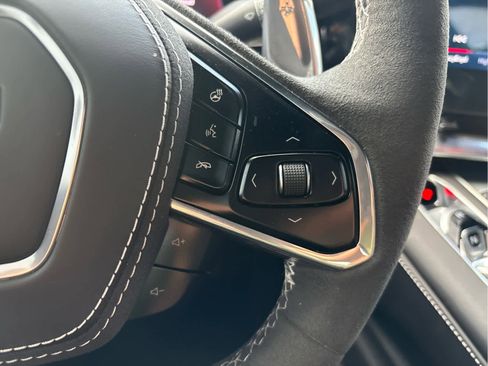 Used 2024 Chevrolet Corvette Stingray Premium Cpe w/ Z51 Performance Package image 23