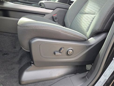 New 2026 RAM 1500 Big Horn w/ Night Edition image 23