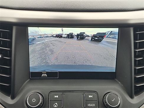 Used 2021 GMC Acadia AT4 image 13