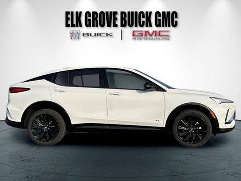 New 2026 Buick Envista Sport Touring w/ Convenience I Package FWD image 3