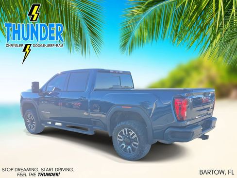 Used 2020 GMC Sierra 2500 AT4 w/ AT4 Premium Package image 3