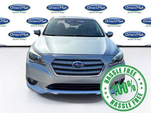 Used 2017 Subaru Legacy 2.5i Limited AWD/4WD image 2