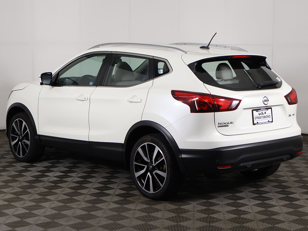 Used 2019 Nissan Rogue Sport SL w/ Premium Package AWD/4WD image 11