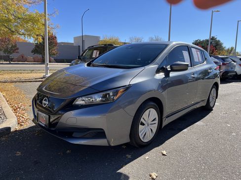 Certified 2023 Nissan Leaf S image 4