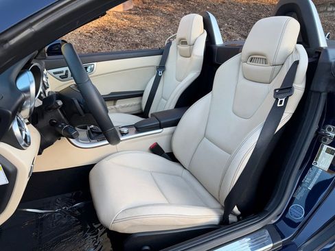 Used 2012 Mercedes-Benz SLK 350 image 15