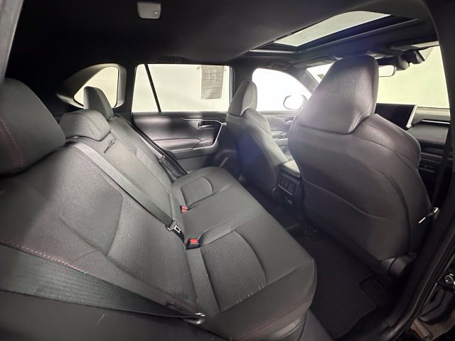 Used 2024 Toyota RAV4 SE AWD/4WD image 27