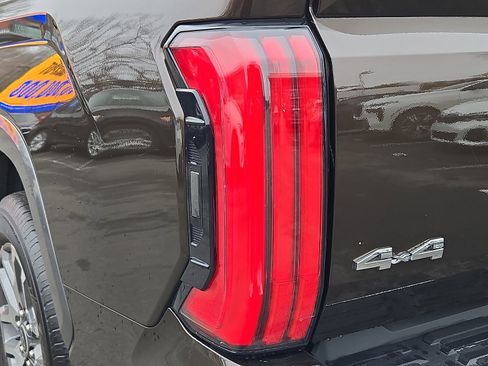 Used 2022 Toyota Tundra 1794 Edition w/ Advanced Package image 10