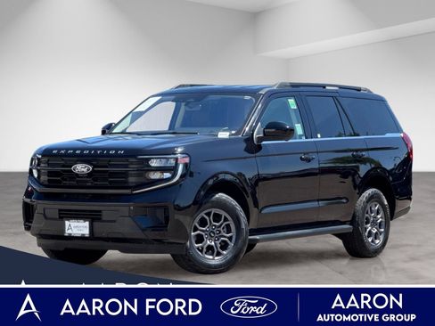 Used 2025 Ford Expedition Active RWD image 1