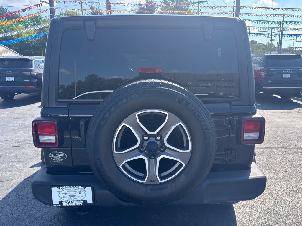 Used 2022 Jeep Wrangler Unlimited Sport AWD/4WD image 7