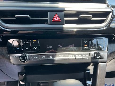 Certified 2024 Kia Seltos S FWD image 22