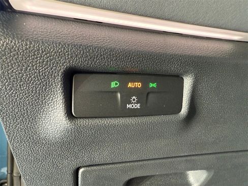 New 2026 Volkswagen Tiguan SE R-Line image 10