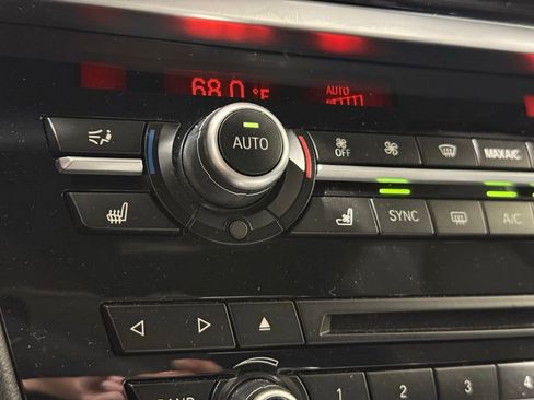 Used 2018 BMW X6 M Base image 31