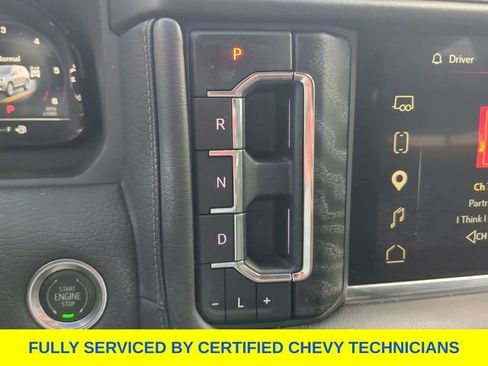 Used 2023 GMC Yukon XL Denali AWD/4WD image 33