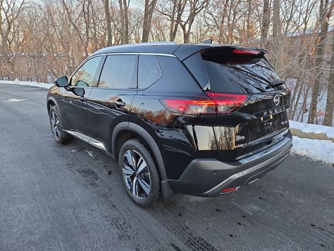 Certified 2023 Nissan Rogue SL image 7