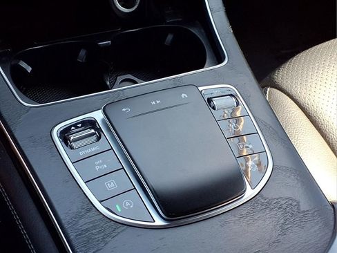 Used 2021 Mercedes-Benz GLC 300 image 15
