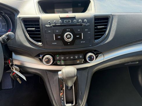 Used 2016 Honda CR-V LX image 9