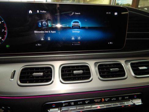 Used 2022 Mercedes-Benz GLE 350 4MATIC w/ AMG Line Exterior image 28